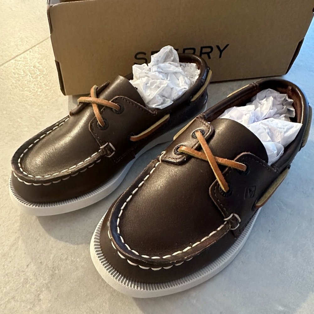 Sperry boy shoes